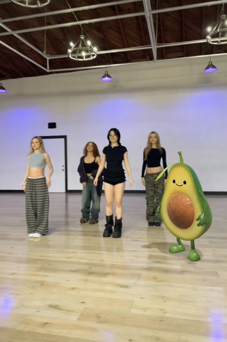 Girlset out of context