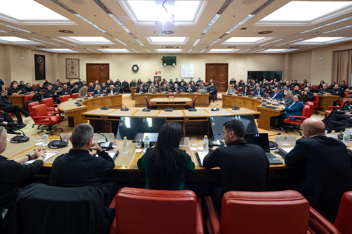 Ana Vázquez Blanco tweet media