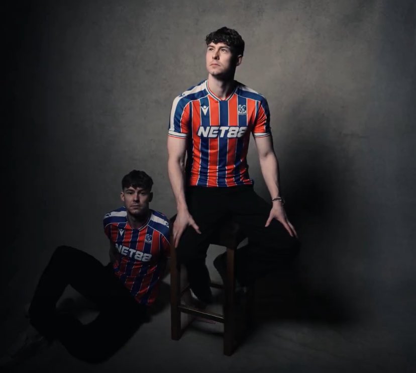 Merci pour tout et au revoir Jørgen 🐺

C’est désormais officiel !
Jørgen Strand Larsen rejoint Crystal Palace.

Il nous aura fait kiffer pendant plus d’un an.
Forcément triste que l’histoire se termine dans une saison aussi compliquée…

Bonne chance pour la suite JSL
- #wolves