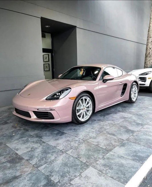 fairiehaze's tweet image. pink porsche &amp;gt;&amp;gt;&amp;gt;