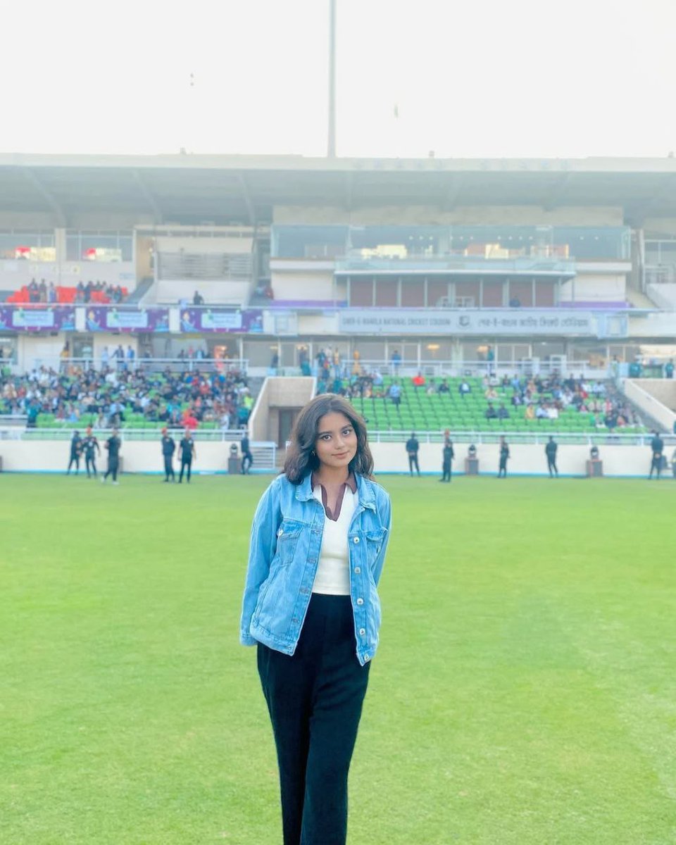 meme999V's tweet photo. Beutiful bengali girl 200+ pc 50+ vdo⚠️ 18+ ONLY ⚠️ 

[ 👇 WATCH &amp; DOWNLOAD 👇 ]

:- https://t.co/6HwN40Np1a

[ 👇JOIN TG FOR MORE 👇 ]

:- https://t.co/sSgc246V22 https://t.co/LgQKCfbzI2