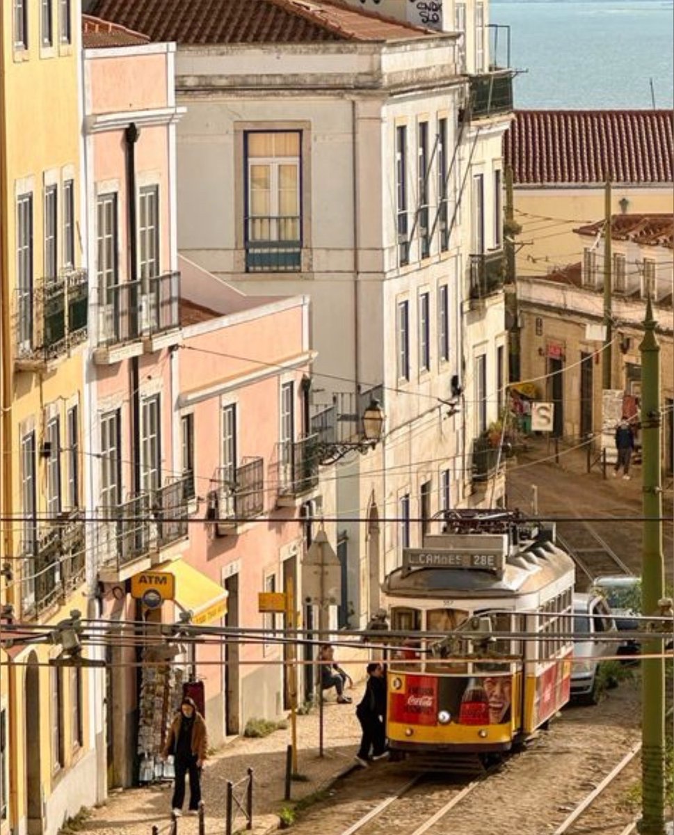 W0rld2026's tweet photo. Lisbon 🇵🇹                            Madrid 🇪🇸 https://t.co/wDFd06iLTU