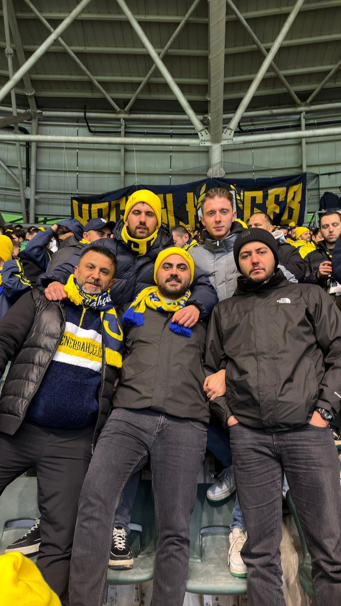 İnandık Size Bu Sene

📍41   #UNIGFB