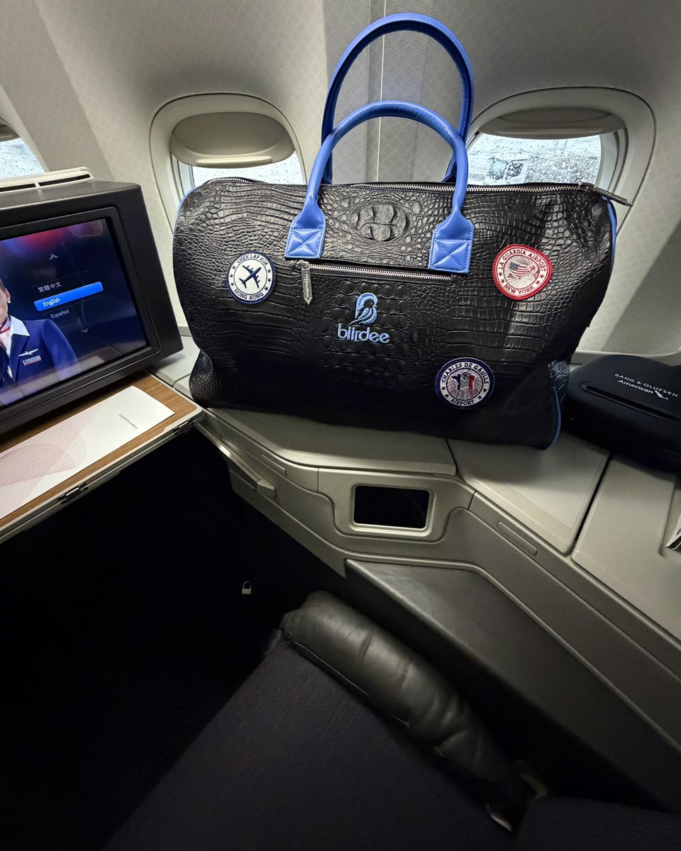maxg_official's tweet photo. In partnership with @biirdeetravel 

Miami ✅ 
From race mode to travel mode. 
Moving on, seamlessly ✈️ 

https://t.co/yRLB3zqTPV https://t.co/TORzk2hdtL