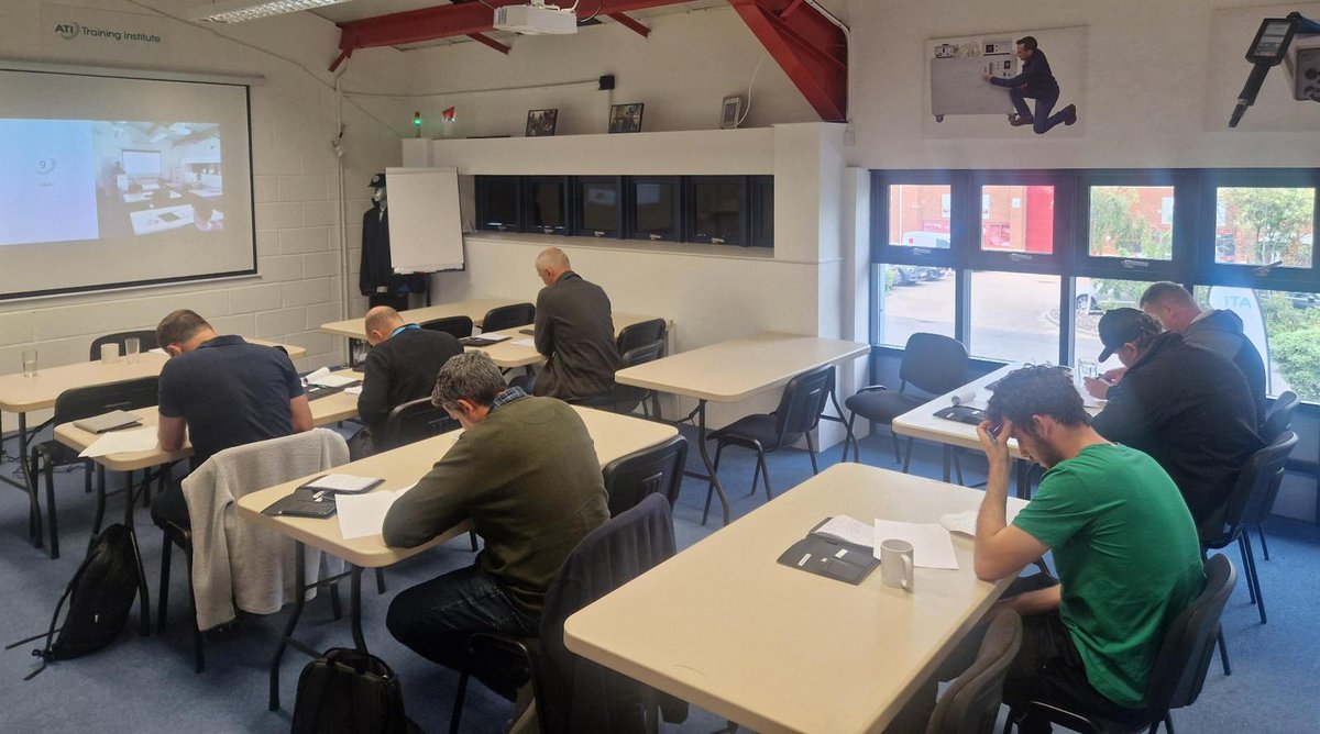 AirTechIntl's tweet photo. REMINDER: February Filter Leak Test Training Next Week! 

Limited seats for Cleanroom Classification &amp; Biosafety Cabinet Testing in Letchworth, UK. Don't miss these hands-on courses with expert trainer Tim Triggs. 

Email: salesUK@atitest.com
Info: https://t.co/QEB55bvMq2 https://t.co/dqgI2yzU6e