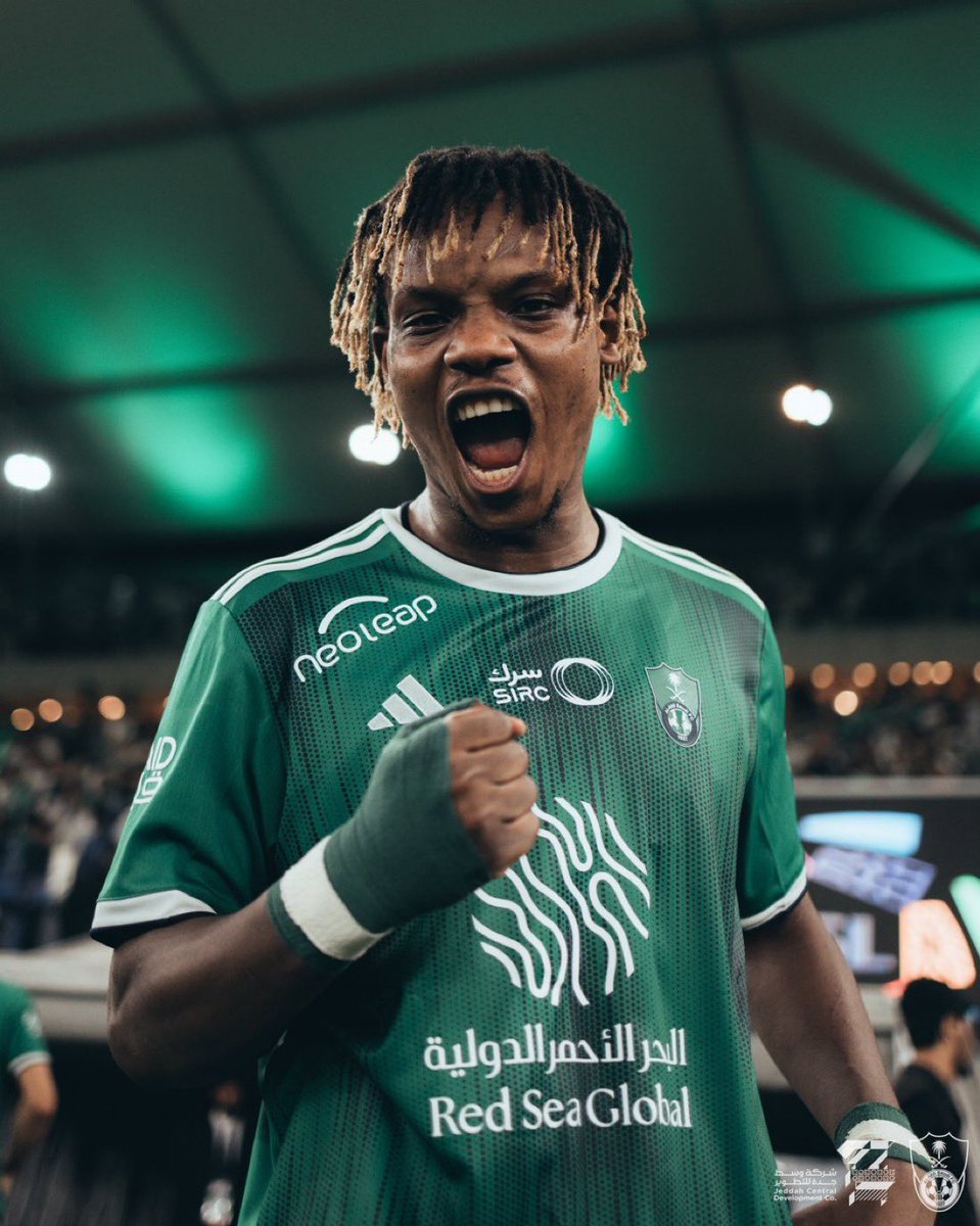 نتيجة طيبة خارج الارض لفريق بلا اي تدعيم

كان بالامكان افضل من ماكان..

فريق يقاتل مع مدربه بلا ادارة تملك طموح

شكرا ريان حامد نجم المباراة الاول تستحق الانصاف