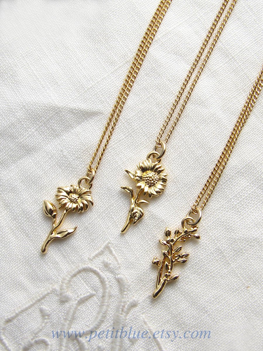 JewelryByMikako's tweet image. READY TO SHIP, Flower Necklace, Personalized Birth Month Necklace, Floral Necklace, Birthday Gift, Bridesmaid Gift tuppu.net/49f3e8d7  #PersonalizedGift