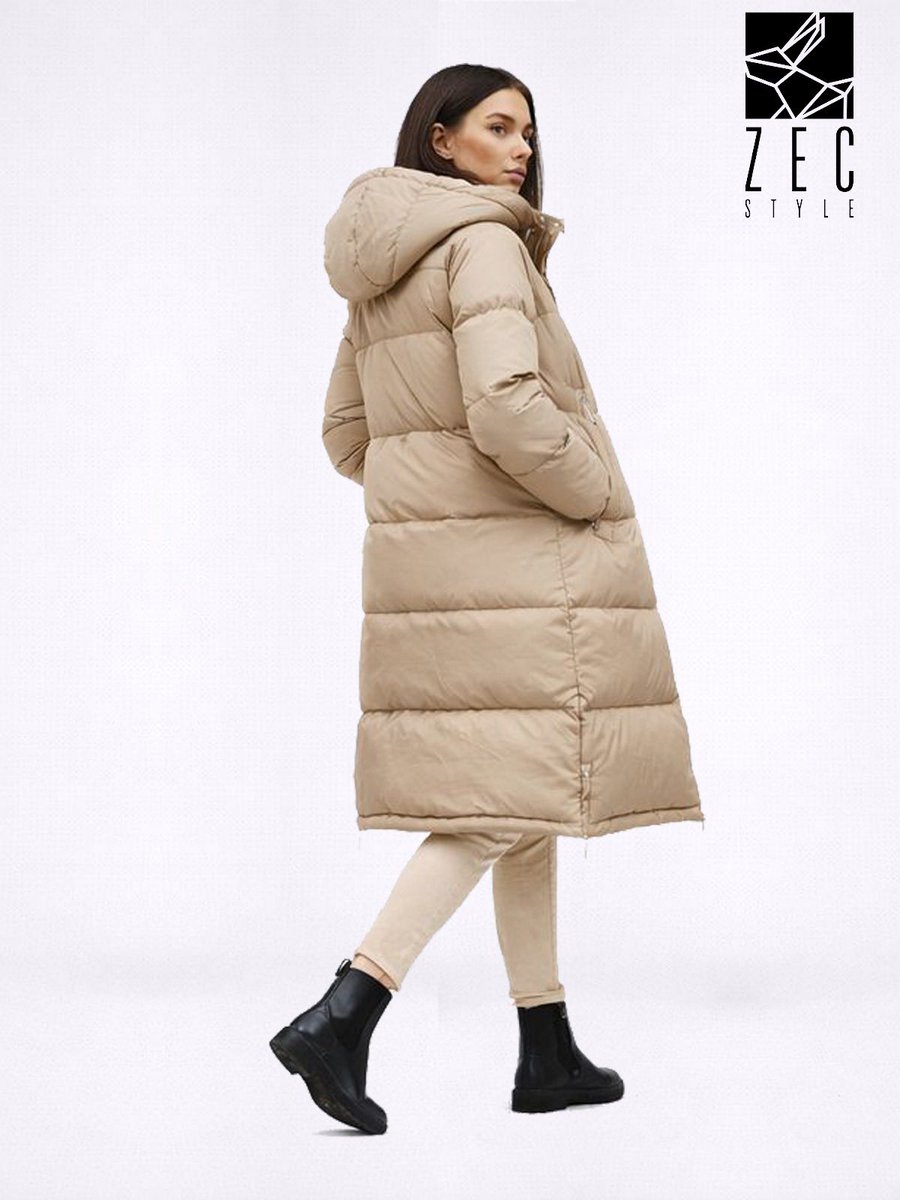 ZecStyle's tweet photo. ZEC Style Bej Mont

Sade ama iddialı.
Kış stiline zarif bir dokunuş.

#ZecStyle #Bej #KışModası #KışStili #yenisezon https://t.co/2tPYx9DLAD