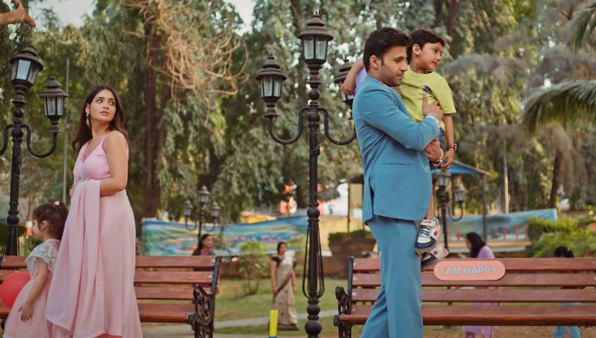 annaxxo_'s tweet image. What's their ship name? 🌚

ParJay rakh deti but it could also mean RanviJAY so 🙏🤡

ParAjay - means defeat.💀

ParAj. RiJay. Both sound better. Choose.🥺
#kyunkisaasbhikabhibahuthi #ksbkbt2 #ksbkbt
@BTL_Balaji