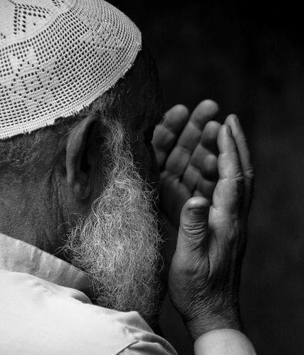 I also remind you that tonight is the 15th of Sha'aban.

Please spend your time productively and in submission to Allah!

Read more Quran if you can read Arabic. If not, at least read the translation and tafsir, reflect on the verses of the Quran, and live accordingly!

Perform