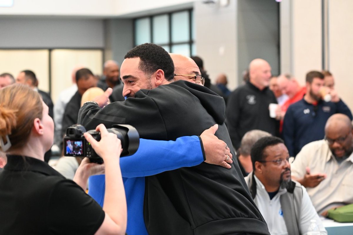 Region 4 ESC tweet media