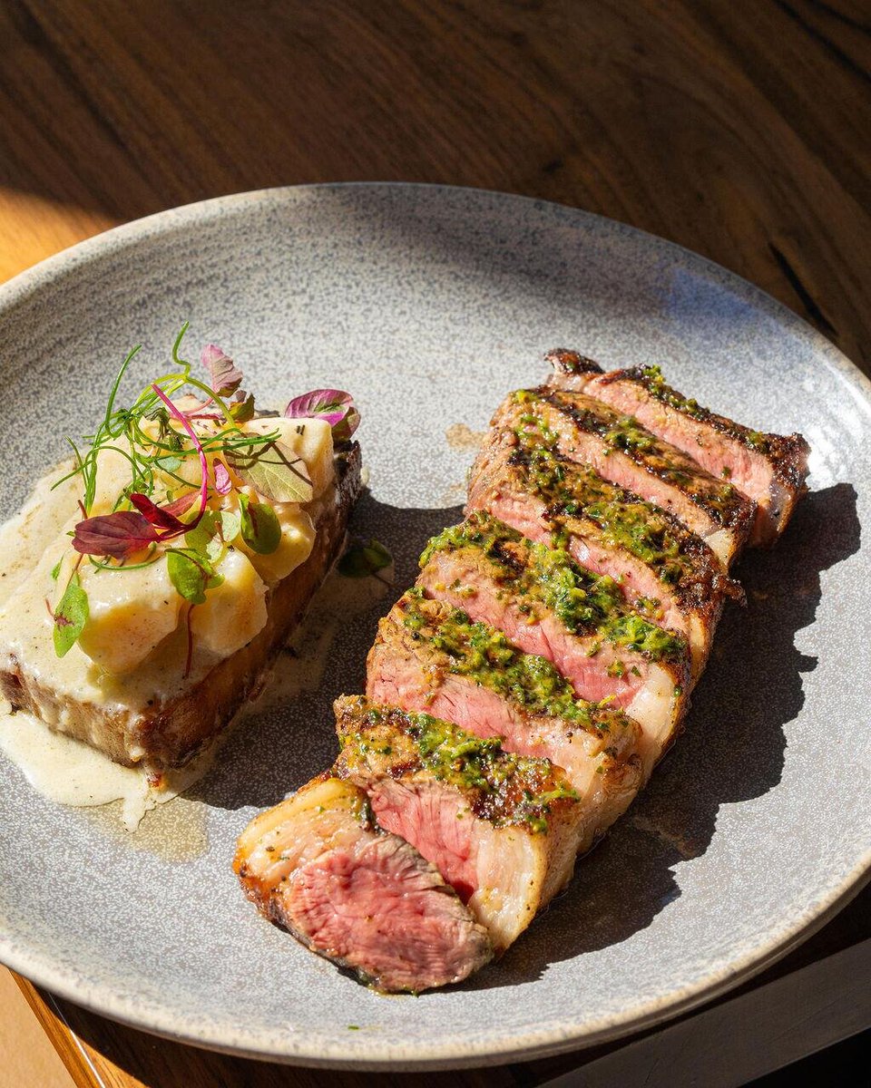 The Strand House tweet media