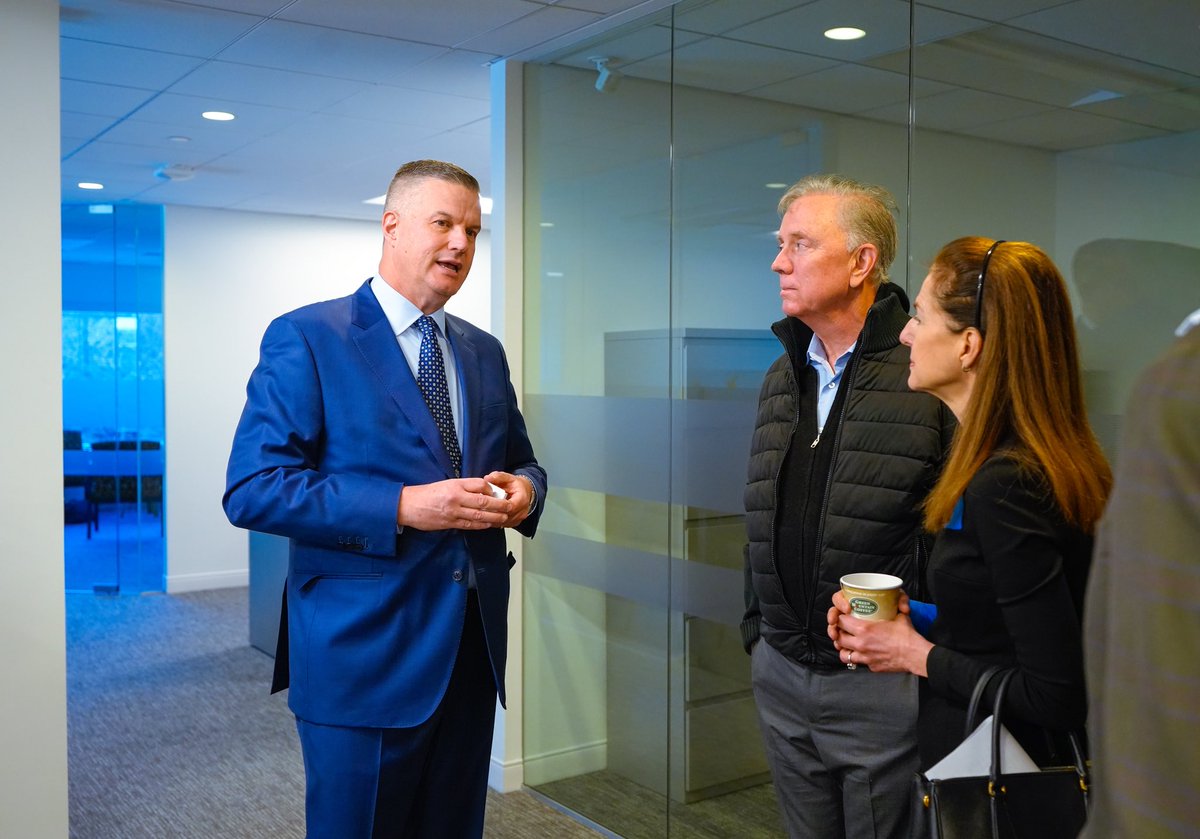 Governor Ned Lamont tweet media