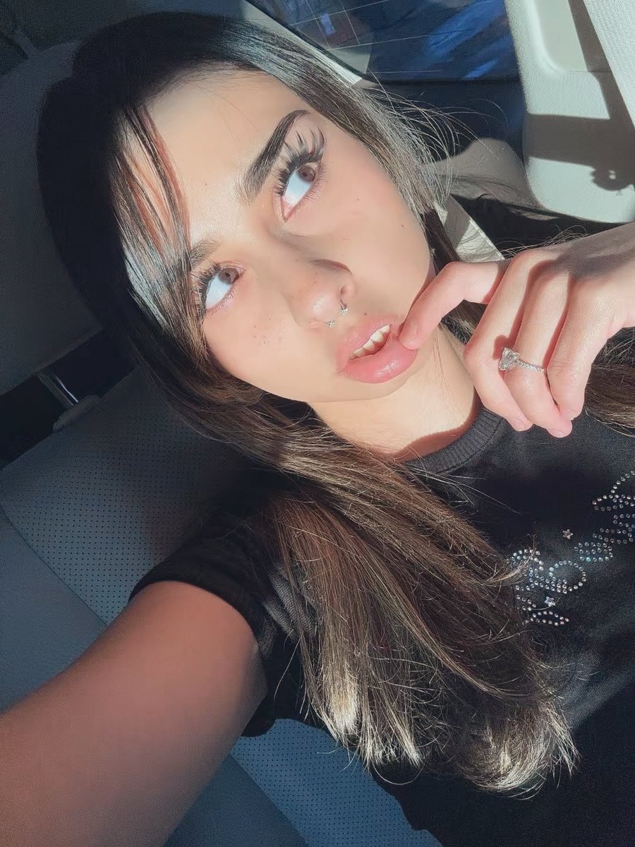 jesaleeeeee's tweet photo. trouble never looked so fine 🤩 https://t.co/VijohEV054