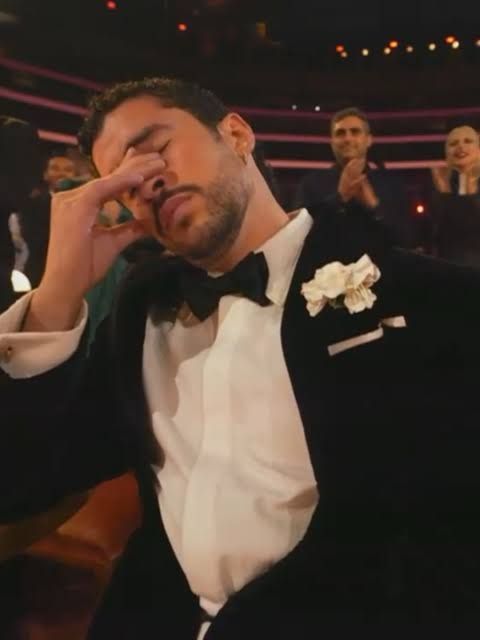 LEAD FROM BEHIND tweet media