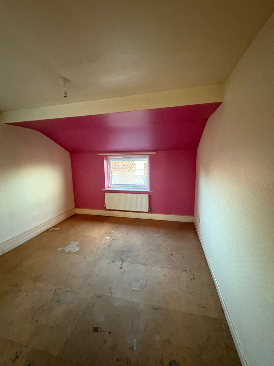 infcontracting's tweet photo. Recent void works completed for DLP. 🏠

A quick turnaround from our team to bring this property up to standard and ready for re-let.🛠️

✅ Reliable, compliant and delivered to programme

#VoidWork #BeforeAndAfter #BuildingWork #StructuralRepairs #RenovationProjects #TeamWork https://t.co/Hql2m3Q8k4