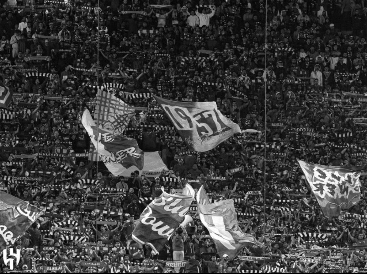 حتى البنر اللي ارفع لو اتكلمت فيه وقلت مين الشخص تعرف ايش ب يسوي الله يستر على مدرج الهلال المدرج قاعد ينهدم قدام عيونا لاكن ماتقدر تقول شي .