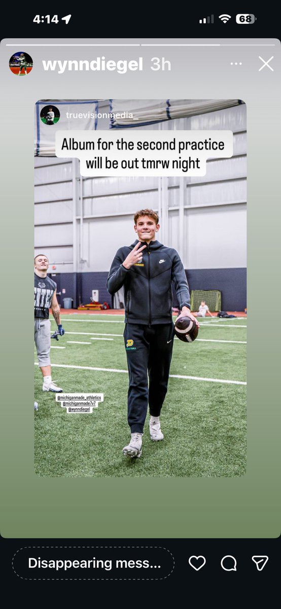 Wdiegs11's tweet photo. Balancing varsity basketball with 7 on 7. Averaged 18 points in last 3 games and completed 100% of my drives in @RisingStars6 on Saturday night going 3-0. Loving it all. @Dowathletics @TheD_Zone @MichiganMadeFam @NXTGenRecruits @MJPete14 @PrepRedzone https://t.co/H8KjTDqvwB