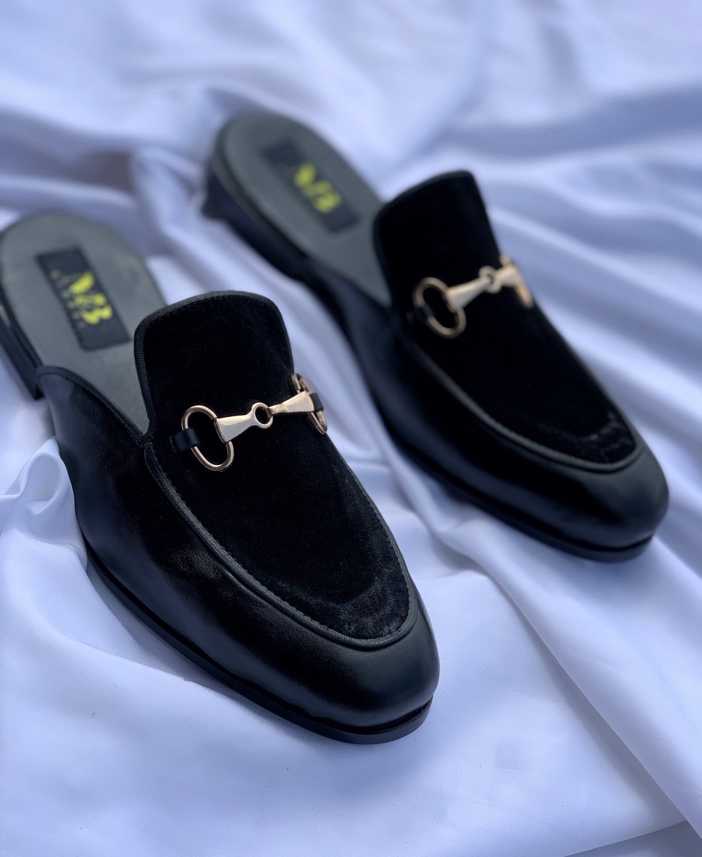 Muize | 👞🤝 tweet media