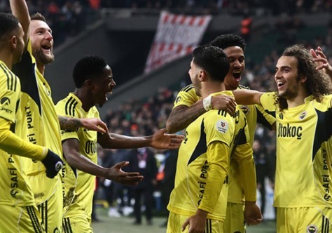 Alp Eralp <a href="/alperalp72/">Alp Eralp</a> yazdı "Telafi"
abcspor.com/telafi/