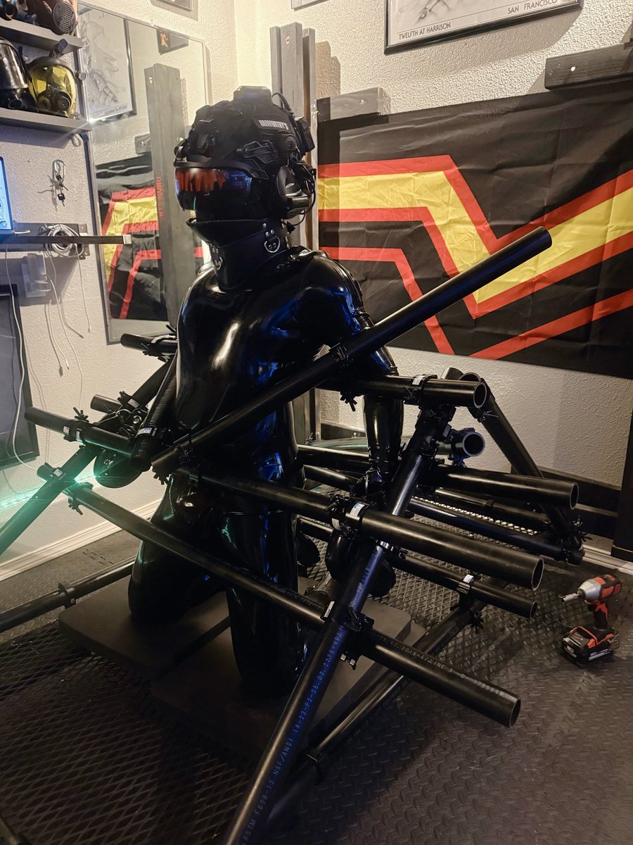 NamelessGimp tweet media