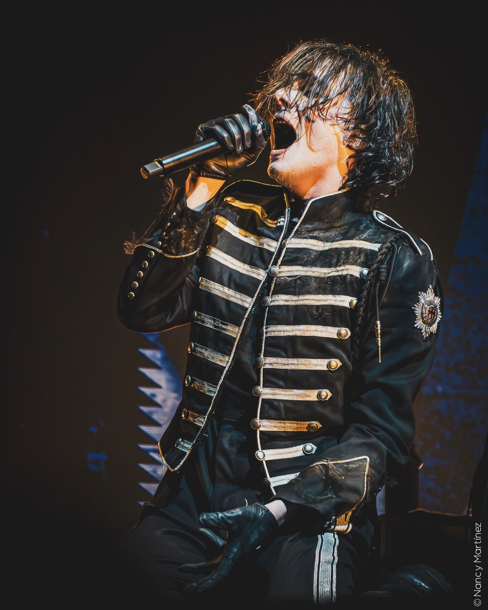 My Chemical Romance Files (@mychemfiles) on Twitter photo 