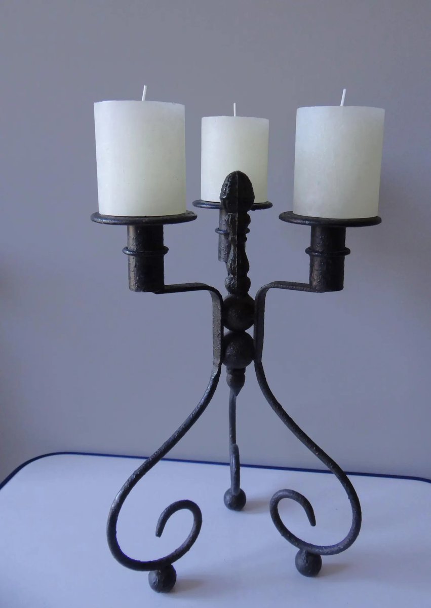 elementsdeco's tweet image. Vintage Wrought Iron Candle Holder 3-Arm French Handcrafted Rustic #candelabra #castironCandleHolder #vintage #handmade 
Shop now:
 authenticbyclaire.etsy.com/listing/186930…