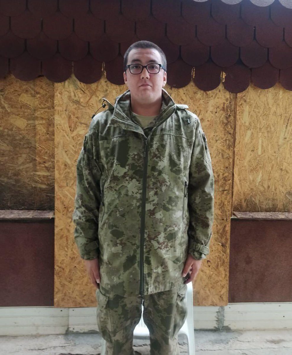 Tarık Tarcan’ın şehadetinin üzerinden 4 yıl geçti.

NE OLMUŞTU
Piyade Er Tarık Tarcan, 2 Şubat 2022 tarihinde Şırnak’ta terör örgütü PKK’nın hain saldırısı sonucu şehit düşmüştü.

Keratokonus göz hastalığı bulunan Tarcan’ın, doktor raporuyla askerlikten muaf olma hakkı vardı.