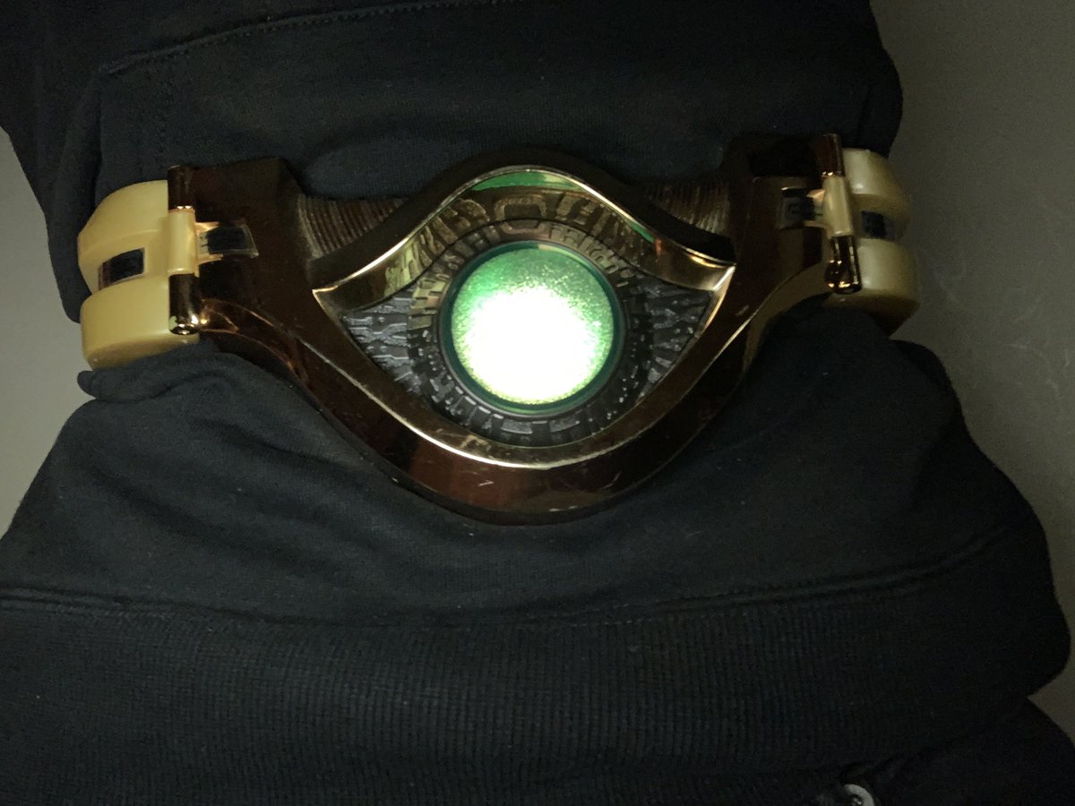 ワイ、仮面ライダーギルスのベルトまだ巻ける模様