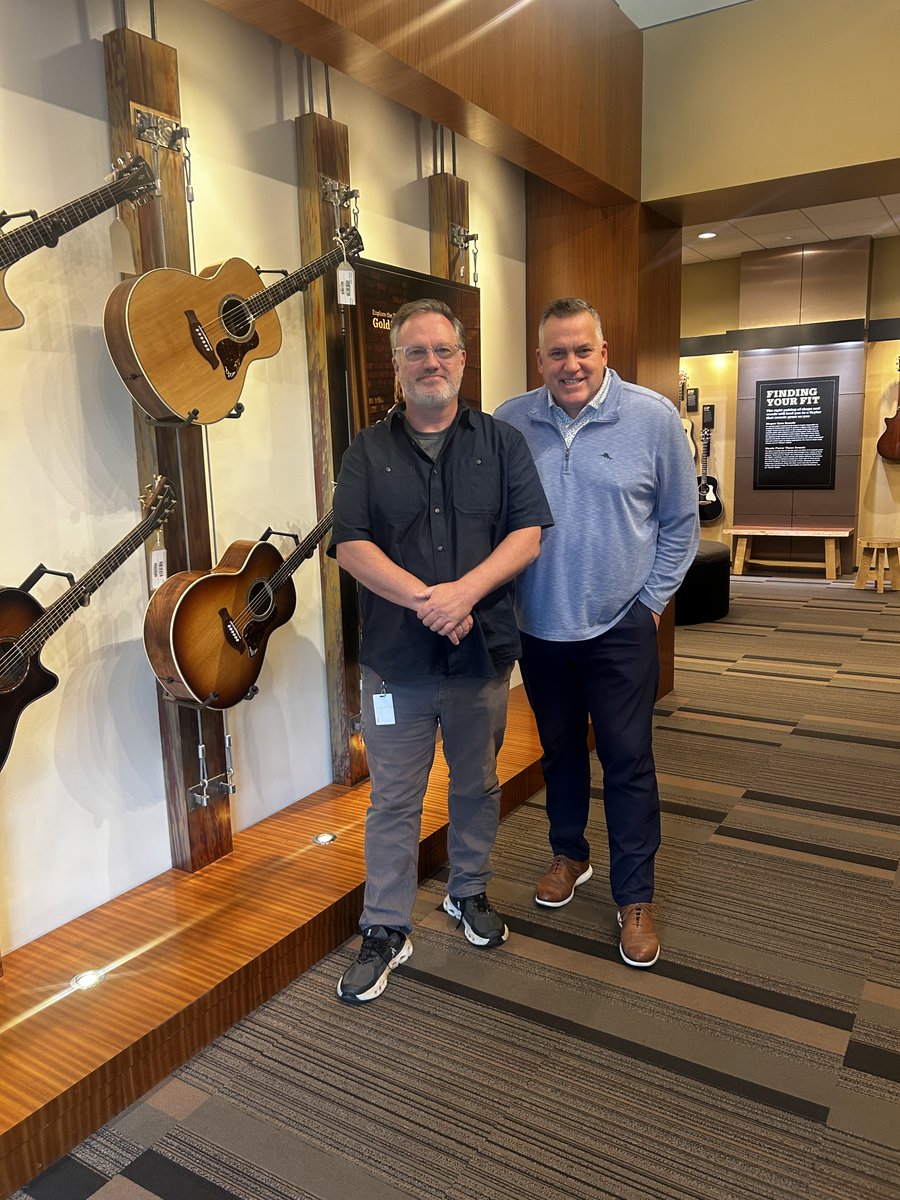 DanLambe's tweet photo. California, you delivered.​

An inspiring visit seeing forest sustainability and urban tree management in action. From @longbeachcity to @TaylorGuitars, I'm grateful for the partners and leaders using trees to make a real difference for people and communities. https://t.co/kYUVTzO9Xa
