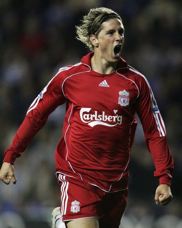 pusholder's tweet photo. Fernando Torres: "Epstein'in çocuk cinsel istismarı ve işkence ritüellerine karışan herkesin halk önünde idam edilmesi gerekiyor." https://t.co/y1UF95myqq