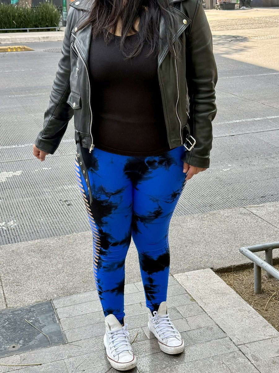 Eli y Juan tweet media