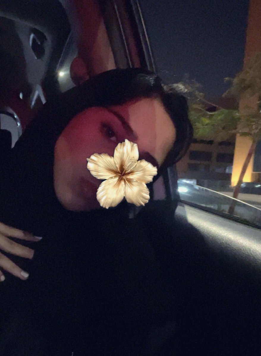 llgghadi's tweet photo. كانـت الدنيا أنا وتبقى احلامك أنا 
  والهوا في دنيتـك كله " أنا " https://t.co/u3esooKVvw