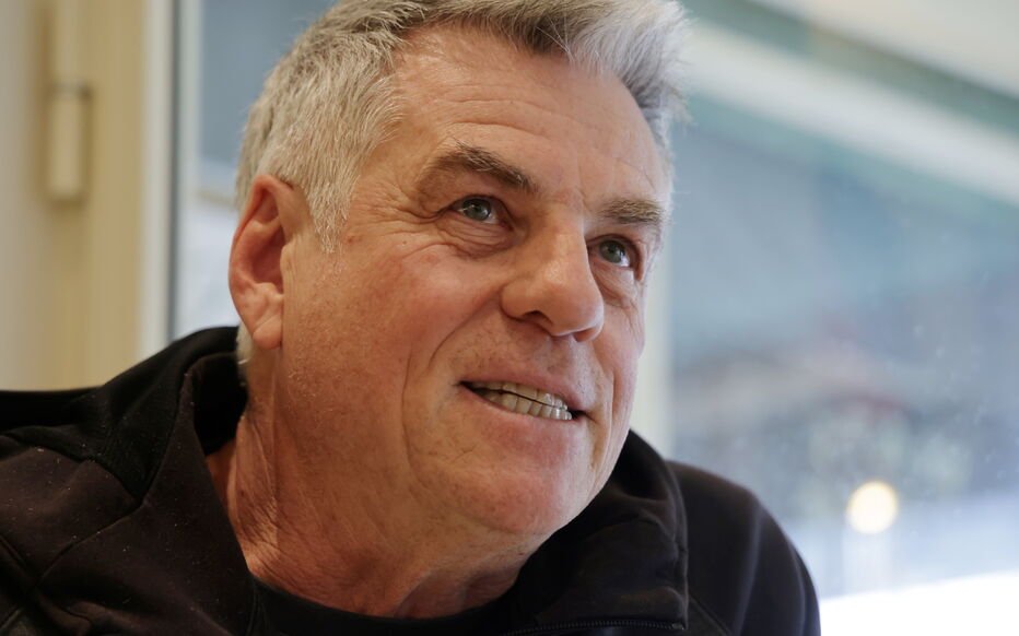 SoeurFoune's tweet image. Gaccio il a eu un peu de succès dans les années 80 avec trois marionnettes alors maintenant il se prend pour le Martin Luther King du 7ème !