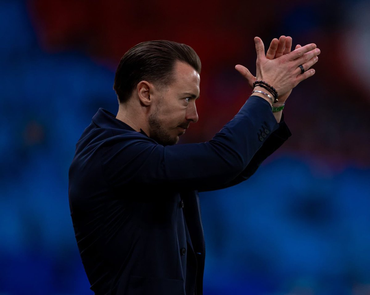 عمرو tweet media