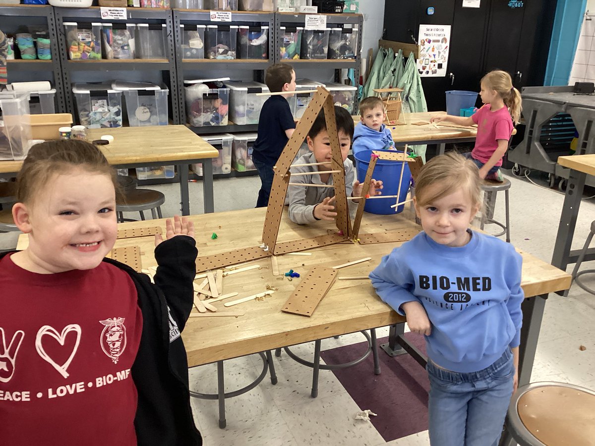 Erin Macsurak tweet media