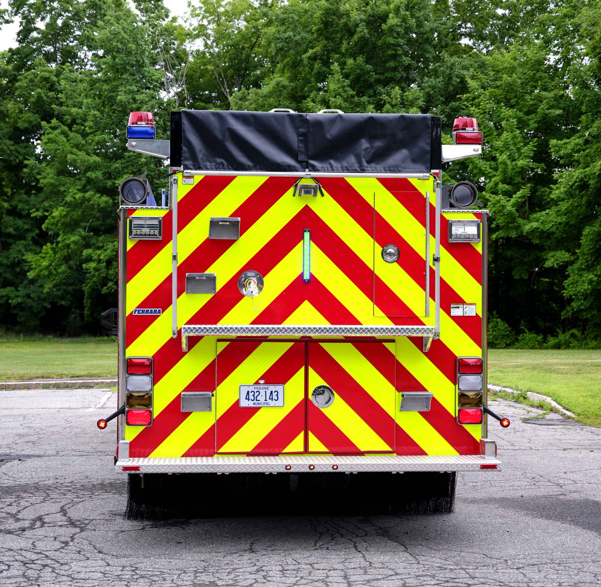 FerraraFireApparatus tweet media