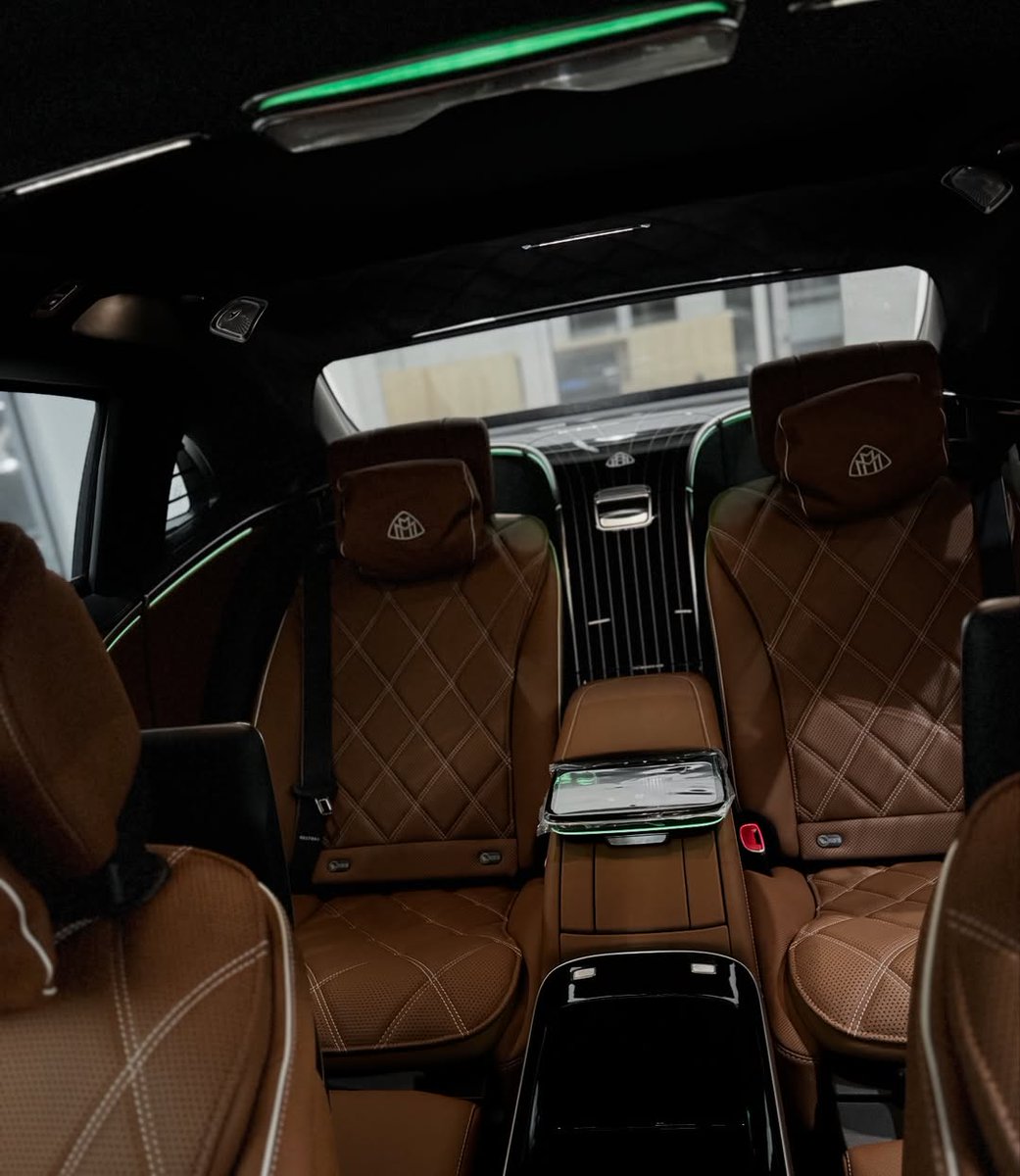 nocarcontext's tweet photo. Mercedes-Benz Maybach 🤍🤍 https://t.co/6p4oNxzrFK