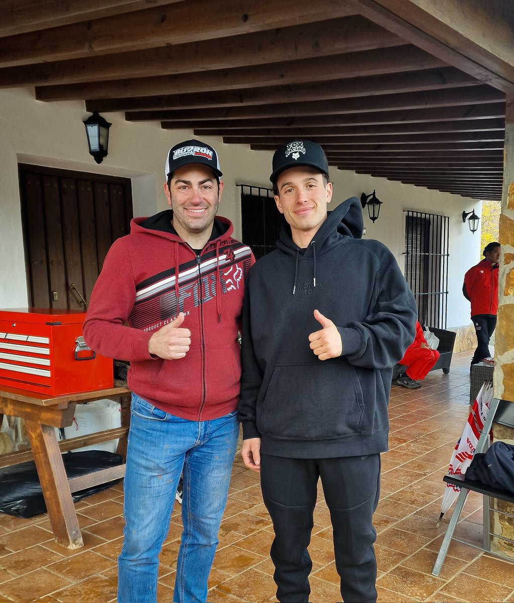 With Tom after his training today.
@tomvialle28