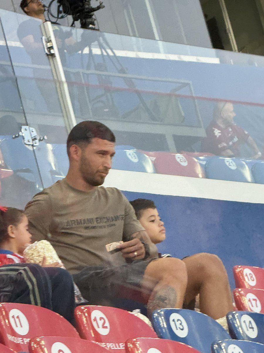 Que haces Juancito 👀