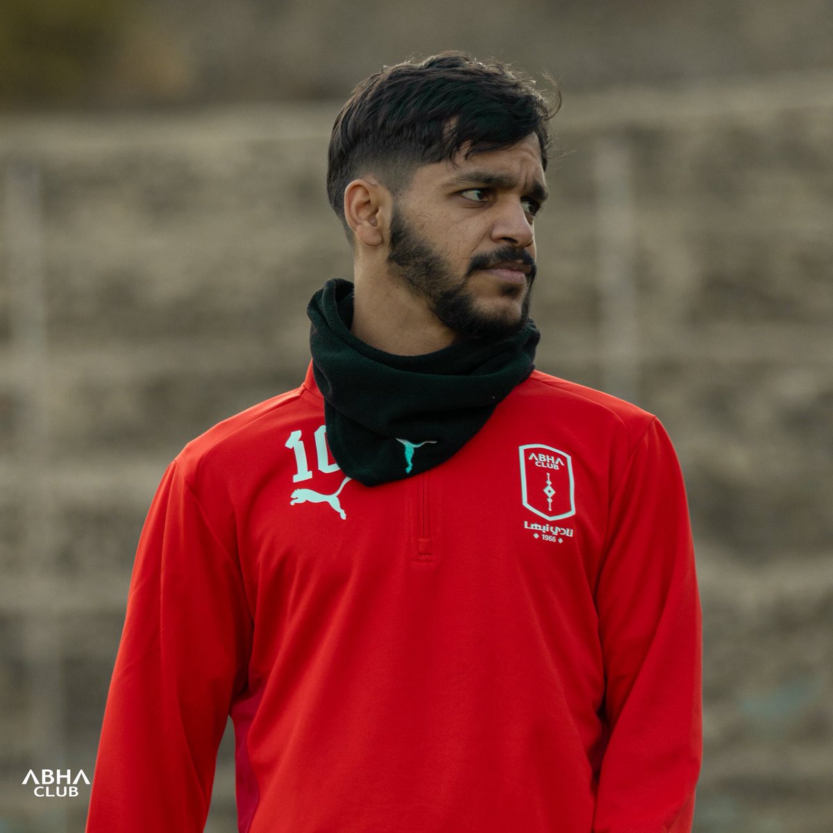 kdzh37's tweet image. حــصــري :

بعد الاتفاق الرسمي مع مشعل المطيري دخلت الادارة الرياضية بالنادي الاهلي في مفاوضات مع نادي أبها لكسب خدمات اللاعب بدءًا من الشتوية، إدارة أبها طلبت 5 ملايين ريال، اللجنة أغلقت الملف وفضّلت انتظار اللاعب حتى الصيف ..