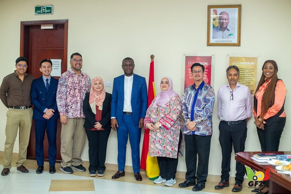 A delegation lead by the High Commissioner of Malaysia HE.Syed Nauzer paid a courtesy call to GFZA. The discussion focused on promotion activities of GFZA,capacity building in IT, data collection and analysis. The GFZA is committed to promoting investment and growth to Ghanaians.