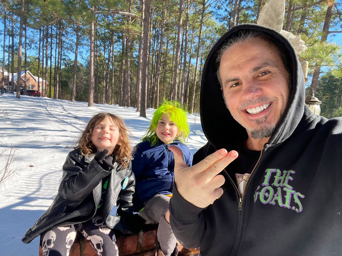 MATT HARDY tweet media