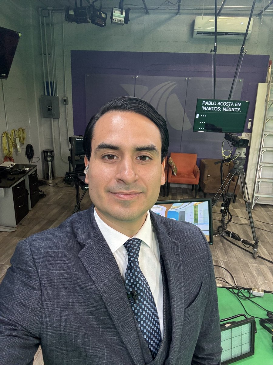 🗞️ Tenemos todas las noticias de #Morelos en vivo desde #Cuernavaca 

Hechos Meridiano 
2:30 p.m. x Azteca Uno

ADN Noticias Morelos 
8:00 p.m. x 1.2 TV abierta

<a href="/AztecaMorelos/">TV Azteca Morelos</a>