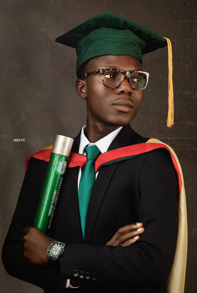 biyi_opeyemi's tweet photo. Congratulations to ME! 
ODEBIYI ABRAHAM OPEYEMI 
Crop Protectionist | Entomologist | Safe &amp; Healthy Environment advocate
Second Class Lower 
B. Agric (CROP PROTECTION) 
Political position held
NAOSS Public Relations Officer 23/24
NAOSS Vice President 24/25
#FUNAAB33rdConvocation https://t.co/hl9Sdlf5tm