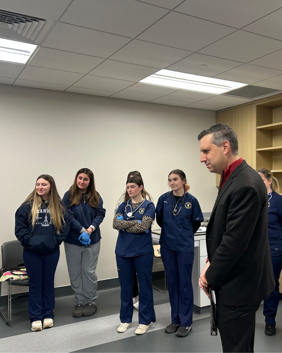 New England Institute of Technology tweet media