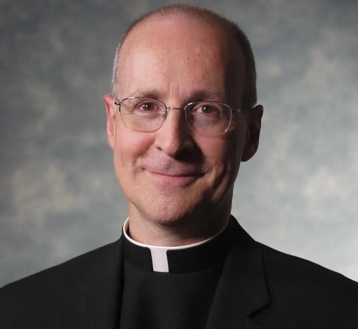 CarsNCatholics's tweet image. "Today, on things that make you go 'Hmmm'."

SSPX: holding to tradition
Normies: screeching "sChiSmAtiCs"

Slim Jim, SJ: teaches that unrepentant sodomites are members in good standing within the Church
Normies: *silence*