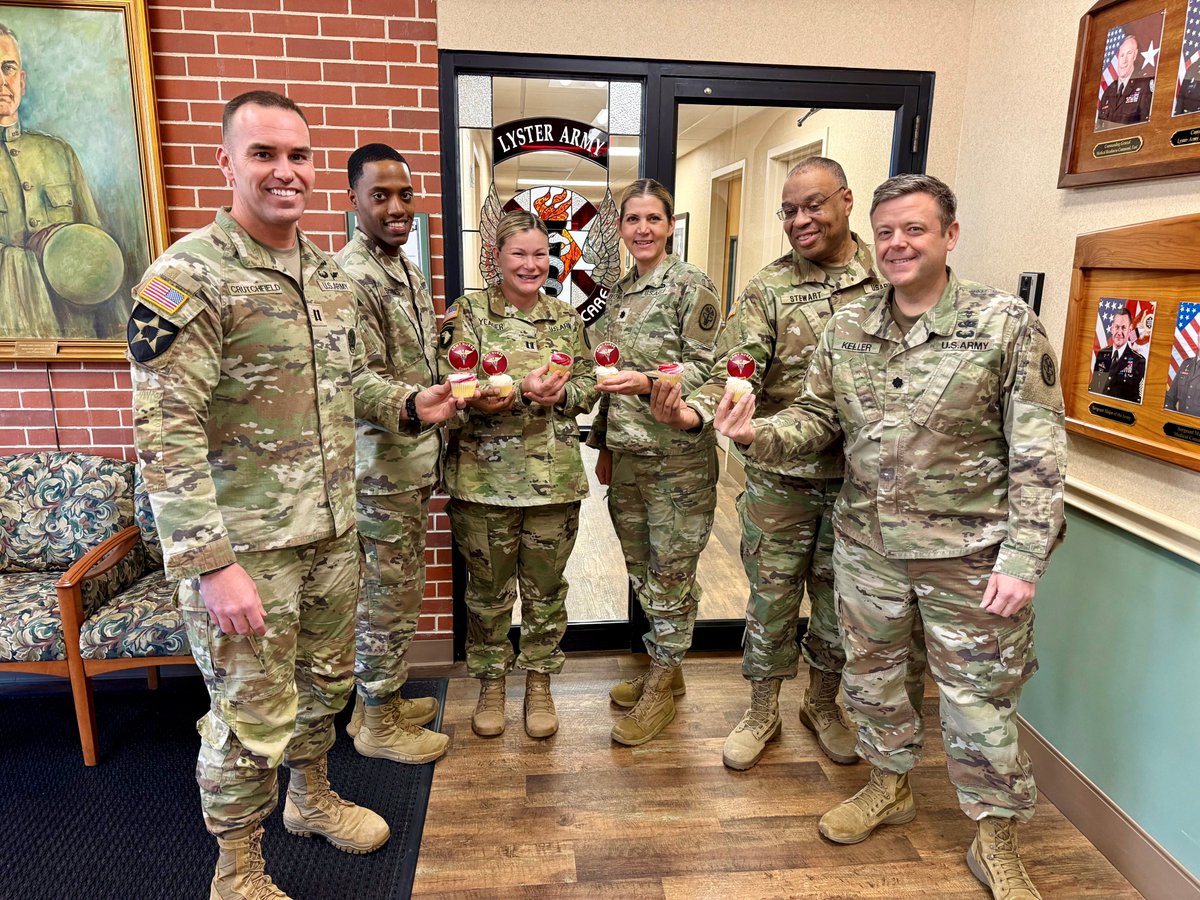 Lyster AHC tweet media