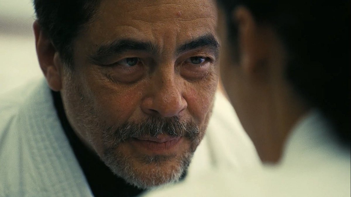 cinemaetudoisso's tweet photo. Os 5 Motivos que darão o Oscar 2026 de Melhor Ator Coadjuvante para Benicio del Toro por "Uma Batalha Após a Outra"! https://t.co/YDfEfJspOe #BeniciodelToro #OneBattleAfterAnother #Oscars #Oscar2026 #AtorCoadjuvante #PTA https://t.co/Ik3xtmroy7