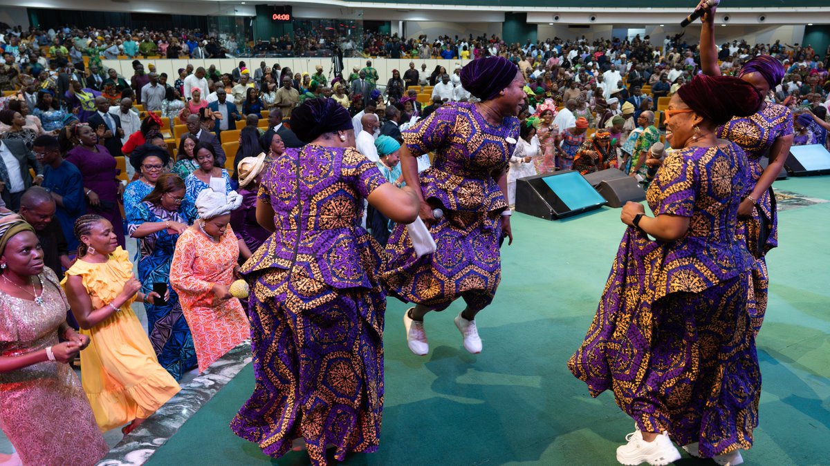 RCCGCityofDavid's tweet image. Gratitude filled the room, and praise filled our hearts. Moments of thanksgiving from our service yesterday.

#thanksgivingservice #rccgcityofdavid #thanksgiving